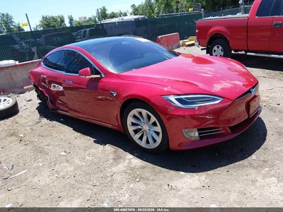 5YJSA1E27JF****** 2018 Tesla Model S