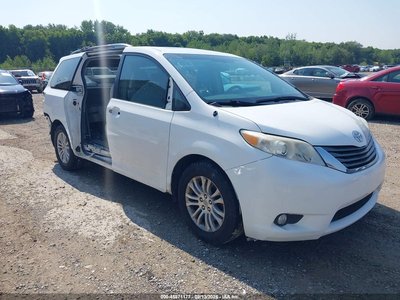 2013 Toyota Sienna