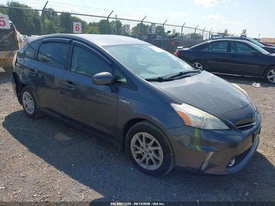 2014 Toyota Prius V