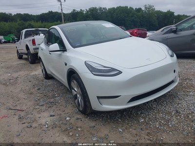 5YJYGDEE4MF****** 2021 Tesla Model Y