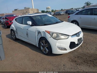 KMHTC6AD8GU****** 2016 Hyundai Veloster