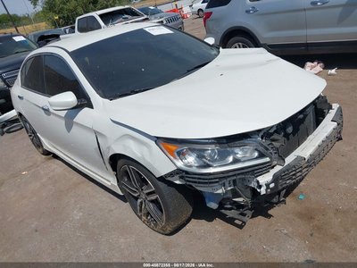 1HGCR2F54HA****** 2017 Honda Accord