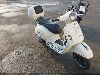 2017 Piaggio And Vespa GTS/GTV