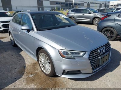 WAUTPBFF9HA****** 2017 Audi A3