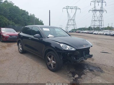WP1AA2A2XGK****** 2016 Porsche Cayenne
