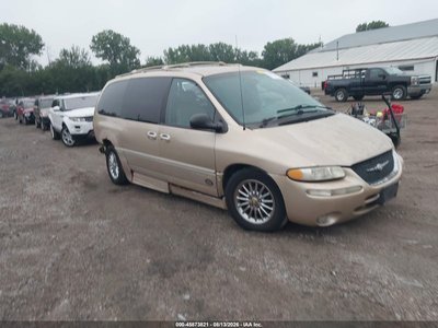 1C4GP64L3YB****** 2000 Chrysler Town & Country