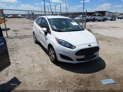 3FADP4BJ9GM****** 2016 Ford Fiesta