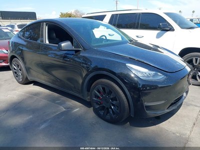 5YJYGDEE4LF****** 2020 Tesla Model Y