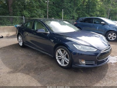 2015 Tesla Model S