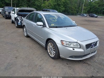 2011 Volvo S40