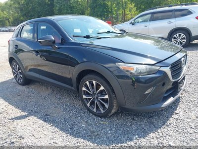 JM1DKFC75K0****** 2019 Mazda CX-3