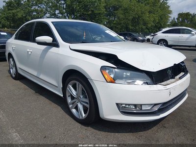 1VWCM7A36DC****** 2013 Volkswagen Passat