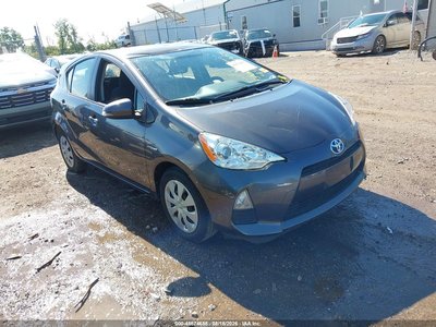 JTDKDTB33E1****** 2014 Toyota Prius C
