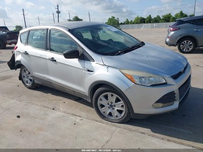 1FMCU0F79GU****** 2016 Ford Escape