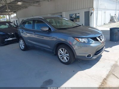 JN1BJ1CR2JW****** 2018 Nissan Rogue Sport