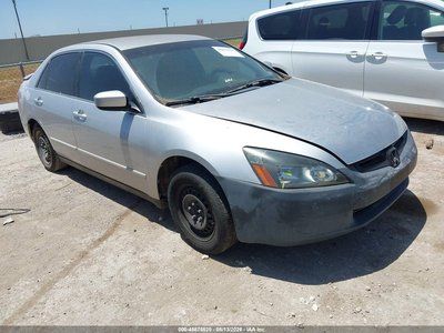 3HGCM56405G****** 2005 Honda Accord