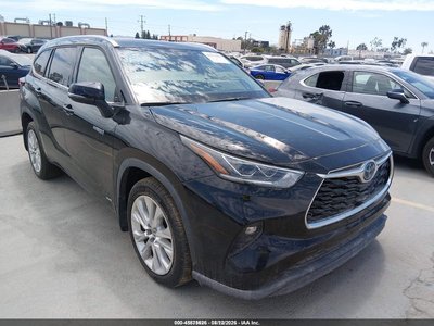 5TDDBRCH2MS****** 2021 Toyota Highlander