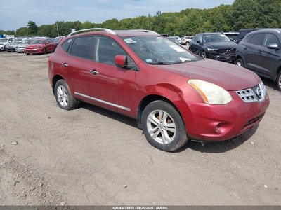 JN8AS5MVXDW****** 2013 Nissan Rogue