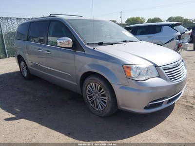 2015 Chrysler Town & Country