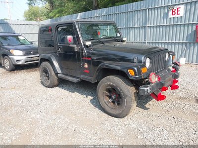 1J4FA59S33P****** 2003 Jeep Wrangler