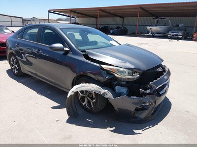 3KPF24AD0ME****** 2021 Kia Forte