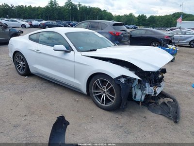 1FA6P8AM7G5****** 2016 Ford Mustang