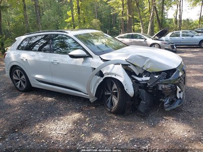 WA15AAGE3RB****** 2024 Audi Q8 E-tron