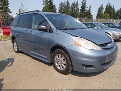 5TDKK4CC2AS****** 2010 Toyota Sienna