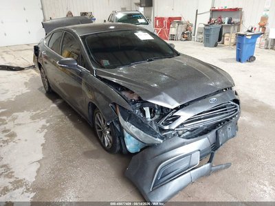 3FA6P0H7XHR****** 2017 Ford Fusion