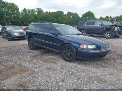 YV1SJ58D221****** 2002 Volvo V70