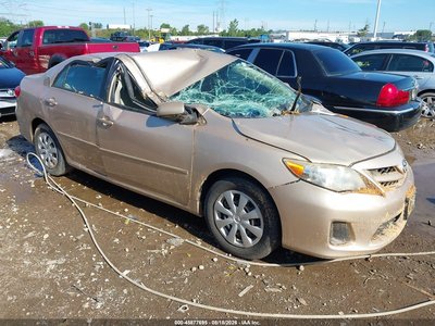 2T1BU4EEXBC****** 2011 Toyota Corolla