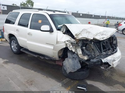 1GYEK63N35R****** 2005 Cadillac Escalade