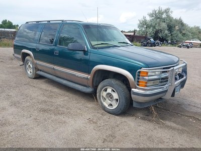 1GNFK16R6WJ****** 1998 Chevrolet Suburban