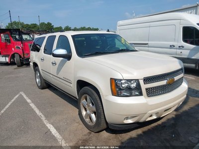1GNSKKE76DR****** 2013 Chevrolet Suburban
