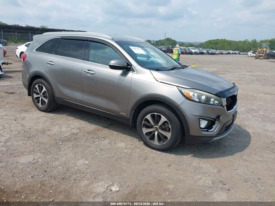 5XYPHDA10GG****** 2016 Kia Sorento