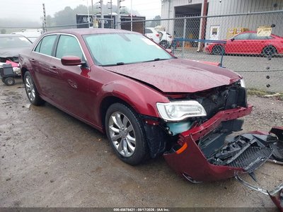 2C3CCARG5KH****** 2019 Chrysler 300