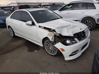 WDDGF8BB4BR****** 2011 Mercedes-Benz C-Class