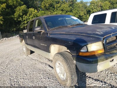 1B7HG2AX31S****** 2001 Dodge Dakota