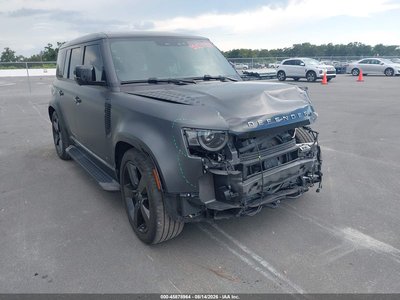 SALEWEEE1R2****** 2024 Land Rover Defender