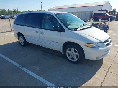 1B4GP74L1XB****** 1999 Dodge Grand Caravan
