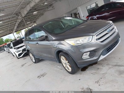 1FMCU0GD7HU****** 2017 Ford Escape