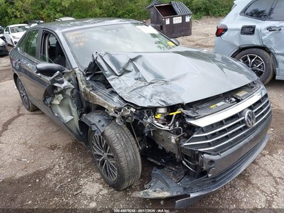 3VWC57BU8MM****** 2021 Volkswagen Jetta