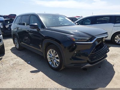 5TDAAAB54RS****** 2024 Toyota Grand Highlander