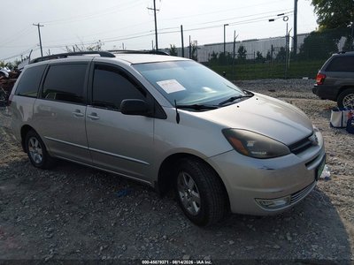 2004 Toyota Sienna