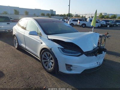 5YJXCAE20JF****** 2018 Tesla Model X