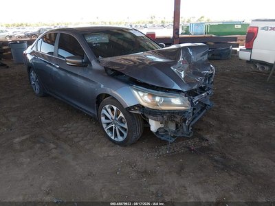 1HGCR2F5XEA****** 2014 Honda Accord