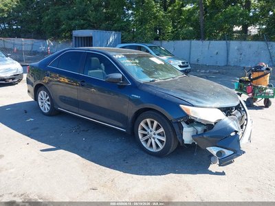 2013 Toyota Camry Hybrid