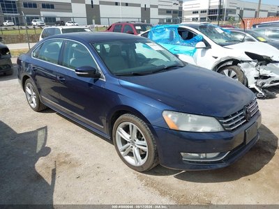 1VWBV7A31FC****** 2015 Volkswagen Passat