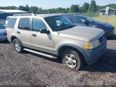2005 Ford Explorer