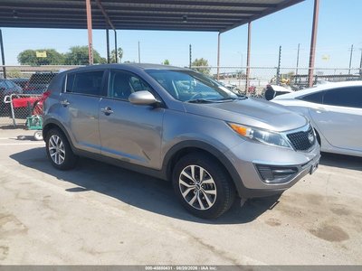 KNDPB3AC0G7****** 2016 Kia Sportage